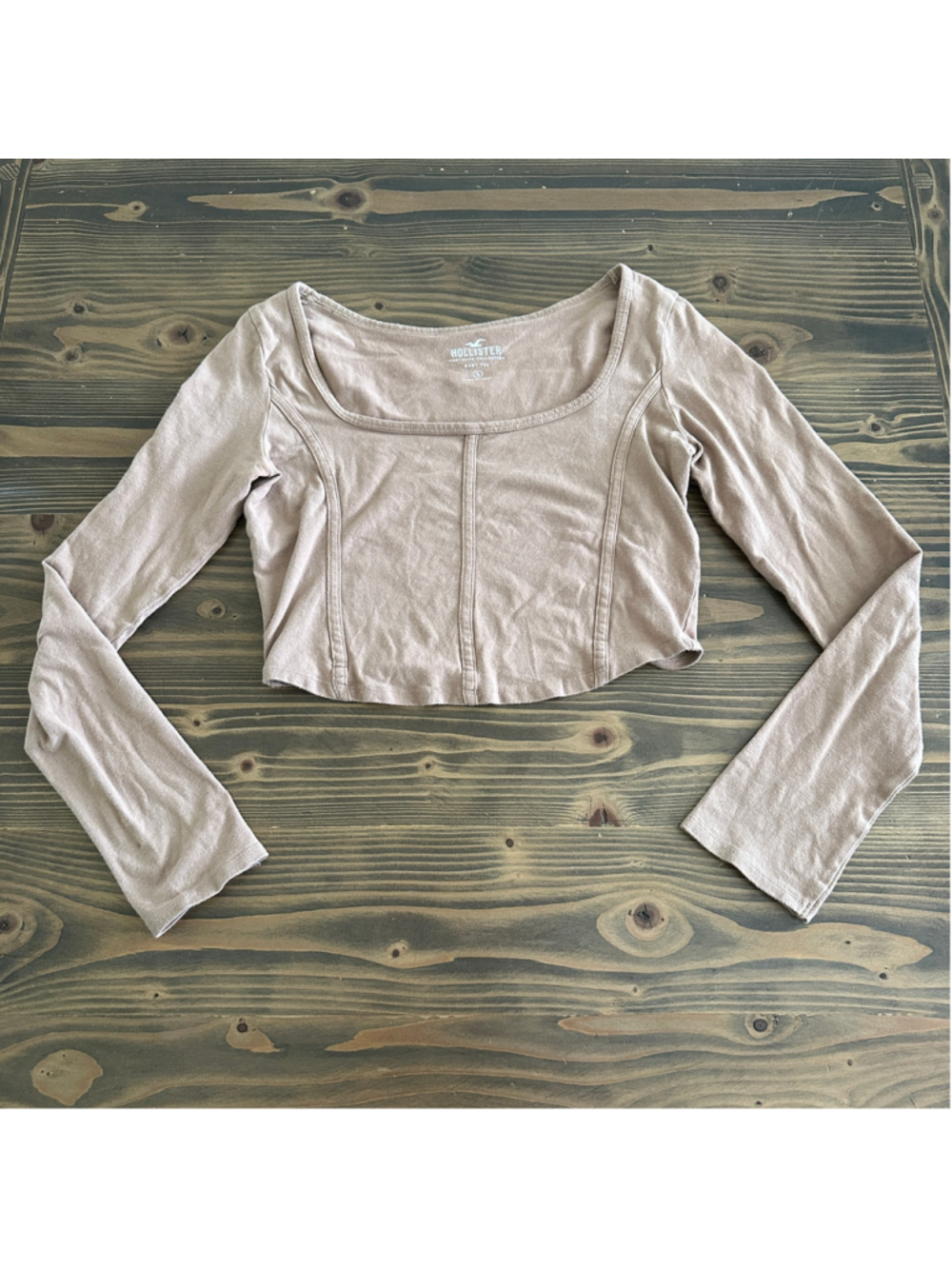 Hollister Baby Tee Womens S Beige Square Neck Long Sleeve Cropped Top Y2K - Picture 1 of 7